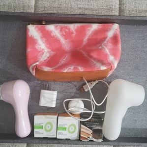 Clarisonic Mia 2 and Brush Head Bundle and Bag